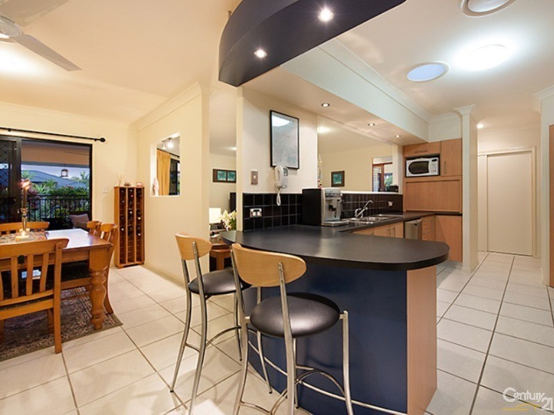 11 Leah Close, Mountain Creek QLD 4557