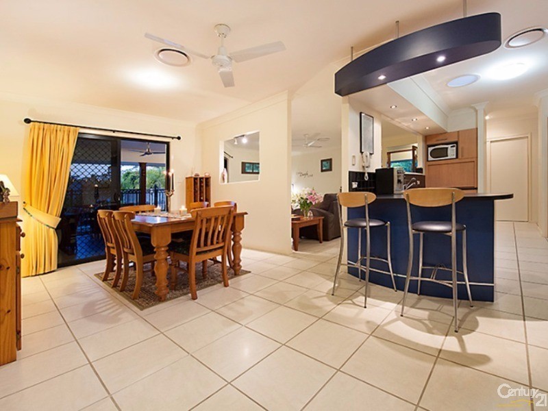 11 Leah Close, Mountain Creek QLD 4557