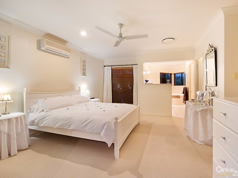 11 Leah Close, Mountain Creek QLD 4557