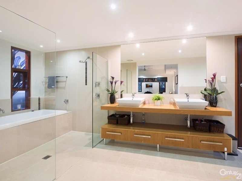 194 Mons School Road, Buderim QLD 4556