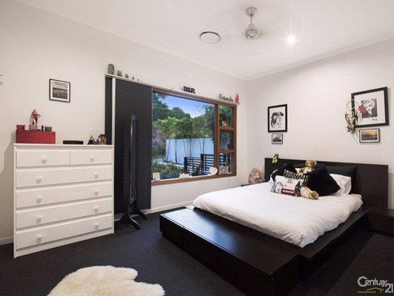 194 Mons School Road, Buderim QLD 4556