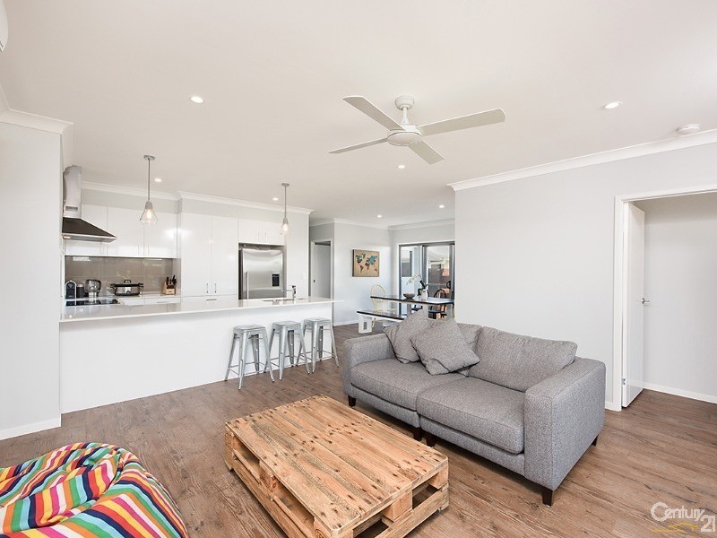 74 Brampton Crescent, Mountain Creek QLD 4557