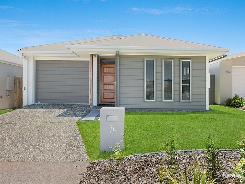 74 Brampton Crescent, Mountain Creek QLD 4557