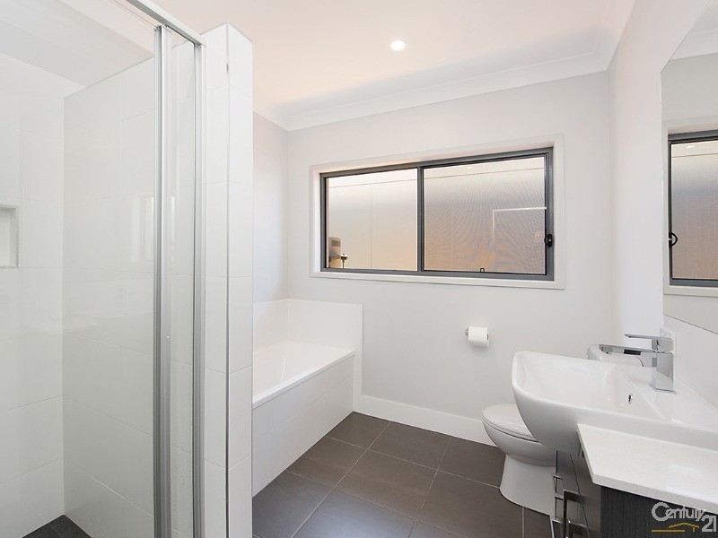 74 Brampton Crescent, Mountain Creek QLD 4557