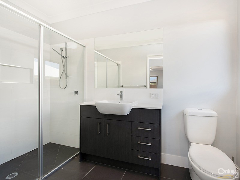 74 Brampton Crescent, Mountain Creek QLD 4557