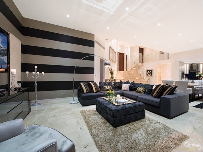 11 Rim Road, Buderim QLD 4556