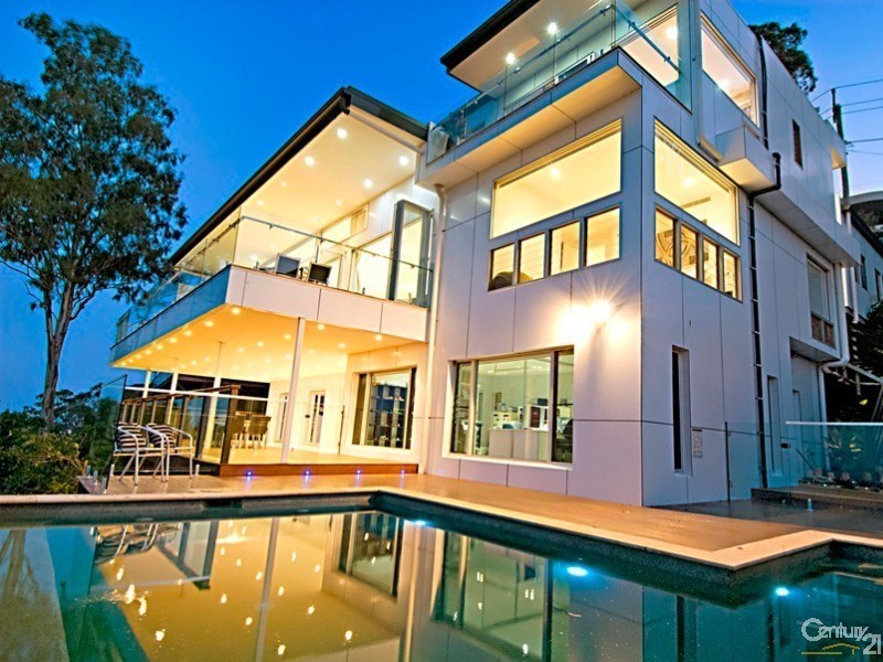 11 Rim Road, Buderim QLD 4556