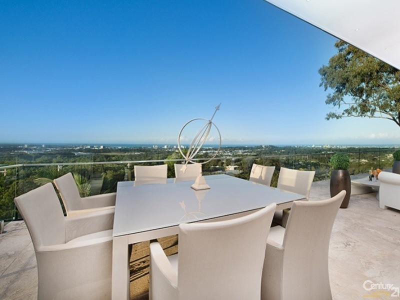 11 Rim Road, Buderim QLD 4556