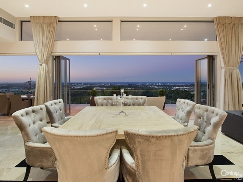 11 Rim Road, Buderim QLD 4556