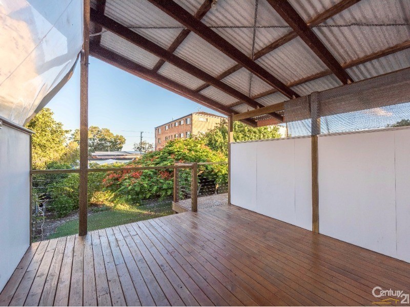27 Taylor Avenue, Golden Beach QLD 4551