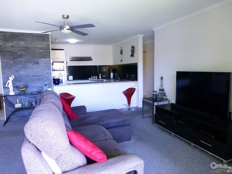 1/3 Quondong Street, Mooloolaba QLD 4557