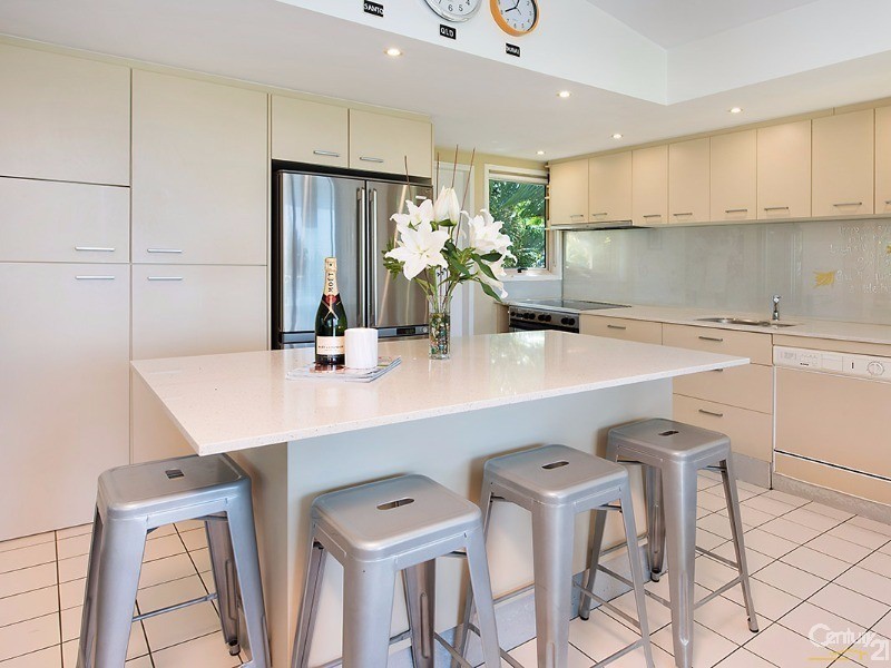 16 Pheasant Street, Buderim QLD 4556