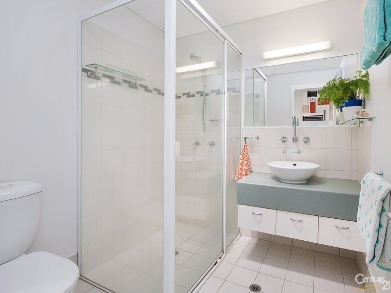 16 Pheasant Street, Buderim QLD 4556