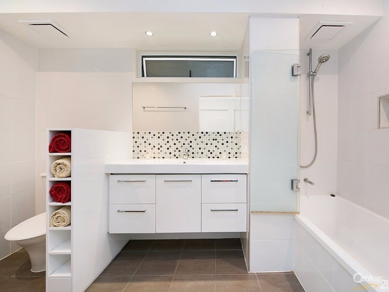 16 Pheasant Street, Buderim QLD 4556