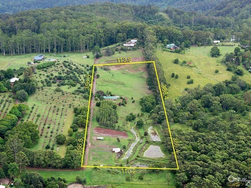 42 Johnson Road, Mapleton QLD 4560