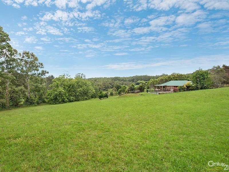 42 Johnson Road, Mapleton QLD 4560