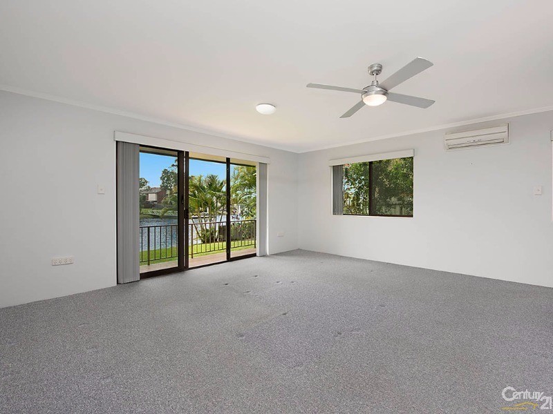 1/3  Quondong Street, Mooloolaba QLD 4557