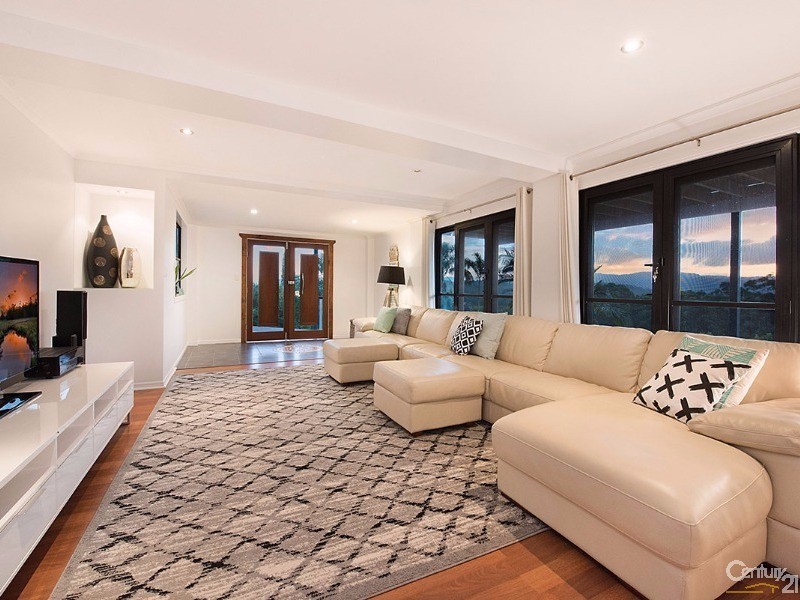 606 Glenview Road, Glenview QLD 4553
