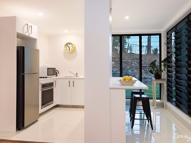 606 Glenview Road, Glenview QLD 4553