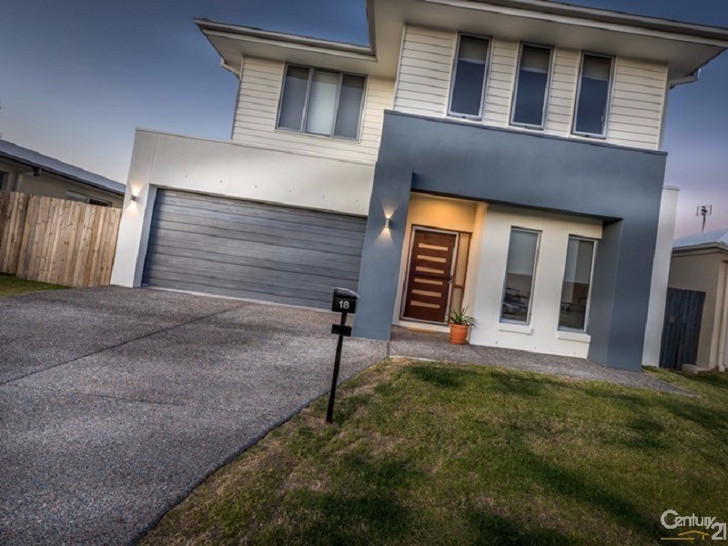 18 Panama Crescent, Mountain Creek QLD 4557