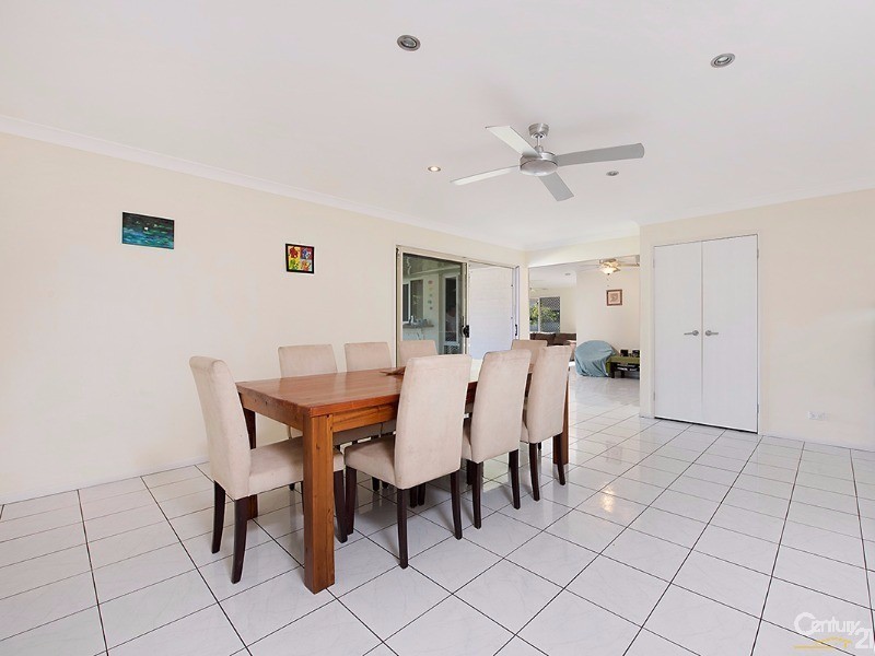 12 Riveroak Way, Sippy Downs QLD 4556