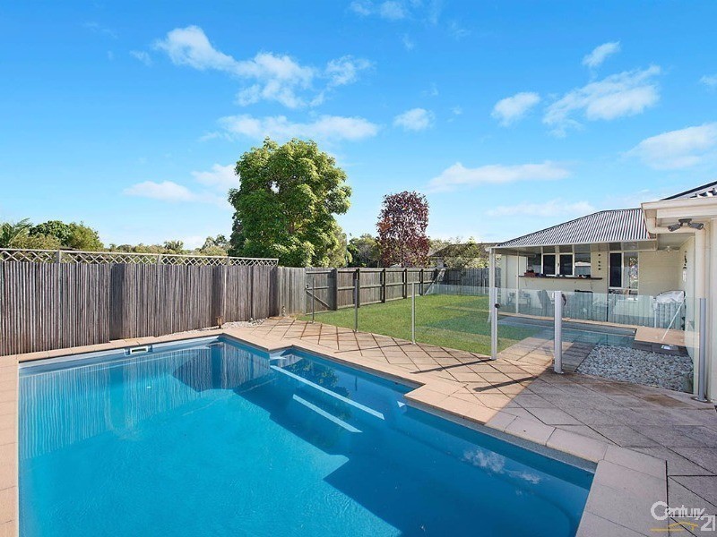 12 Riveroak Way, Sippy Downs QLD 4556