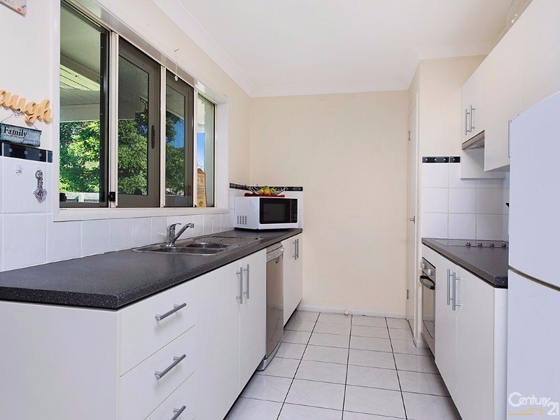 12 Riveroak Way, Sippy Downs QLD 4556