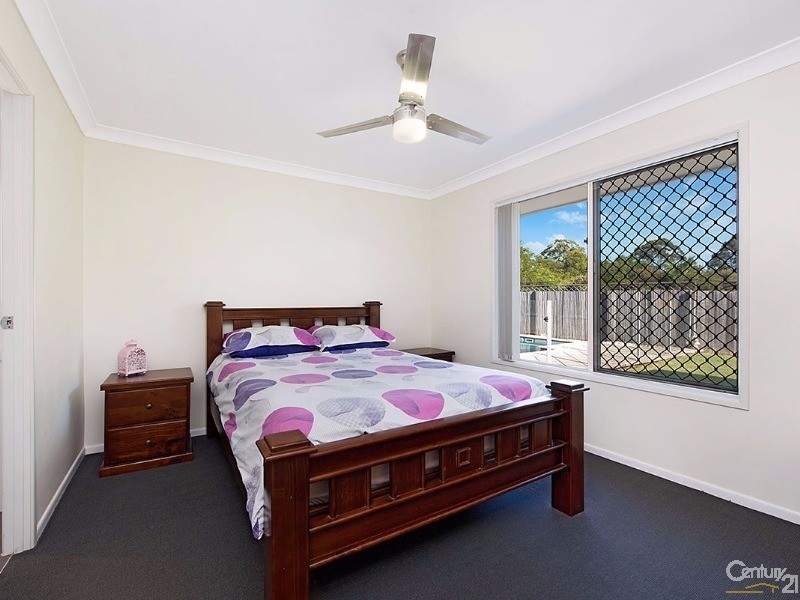 12 Riveroak Way, Sippy Downs QLD 4556