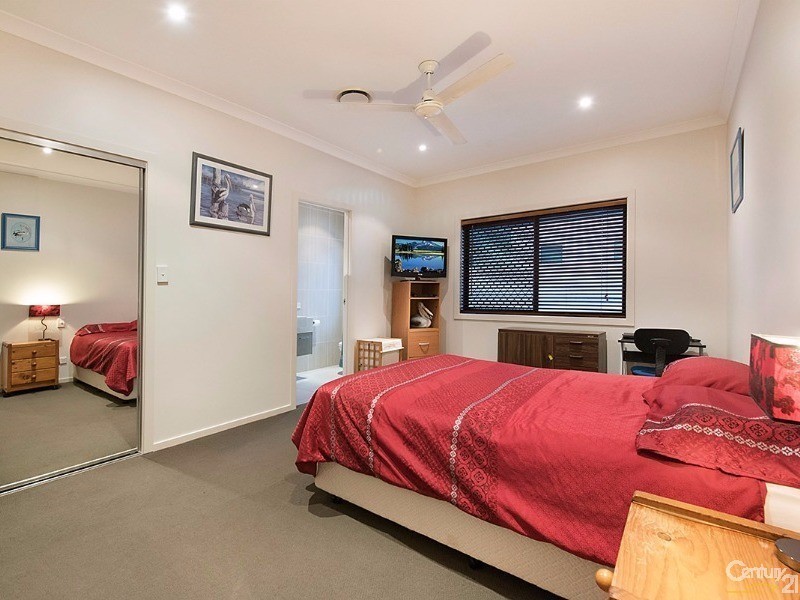 30 Hetherington Drive, Twin Waters QLD 4564
