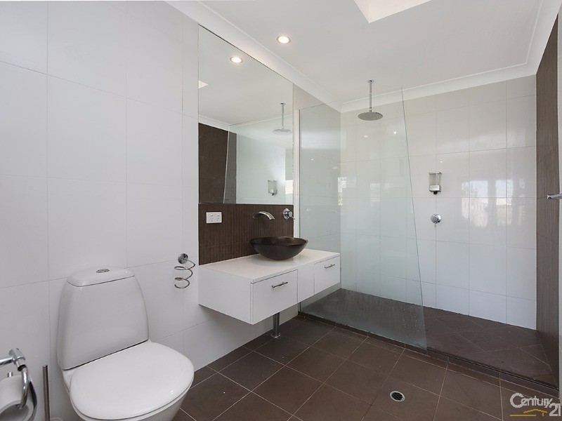 1/52 Lowanna Drive, Buddina QLD 4575