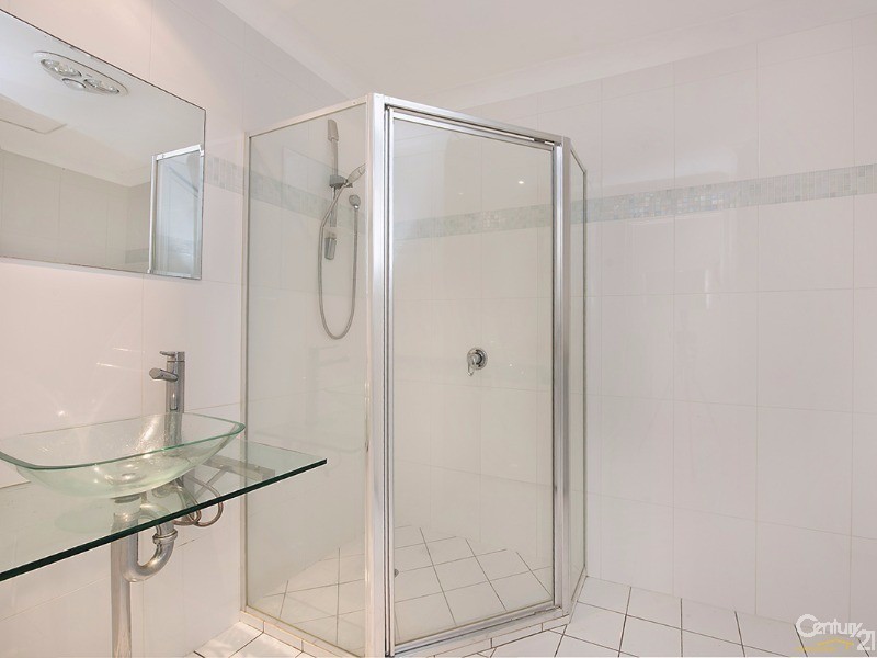 1/52 Lowanna Drive, Buddina QLD 4575