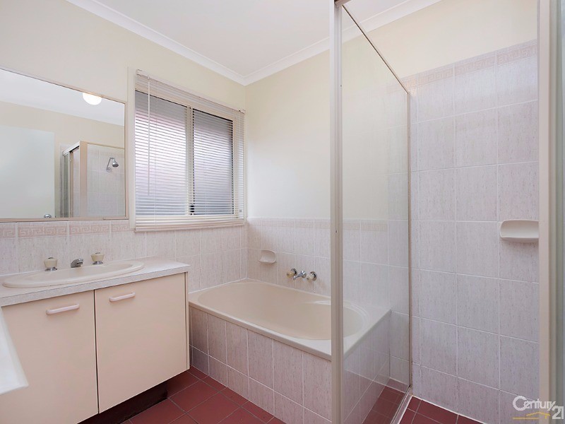 6/38 Milbong Street, Battery Hill QLD 4551