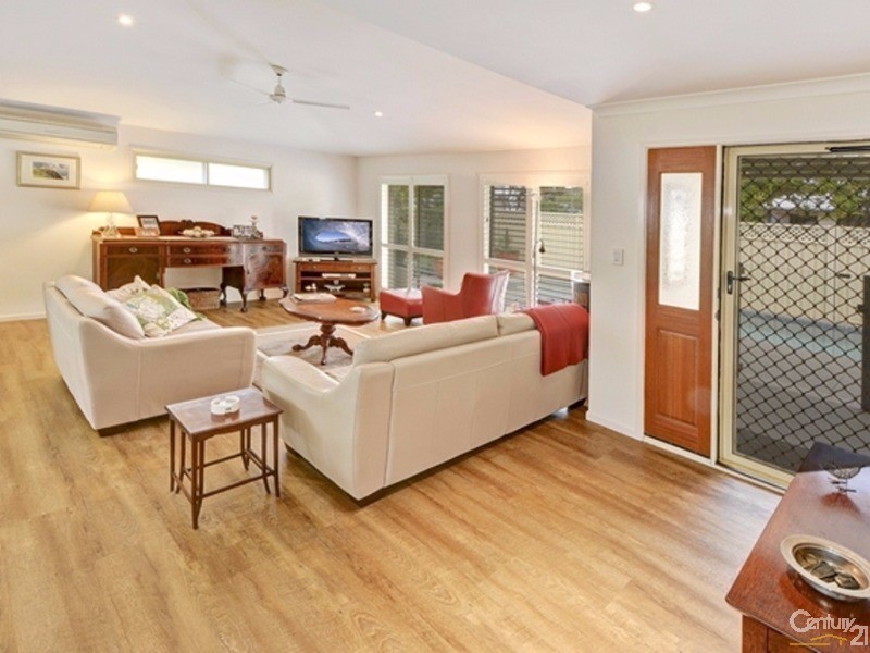 2 Manor Lane, Buderim QLD 4556