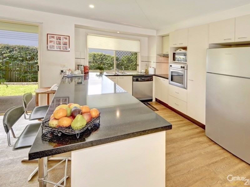 2 Manor Lane, Buderim QLD 4556