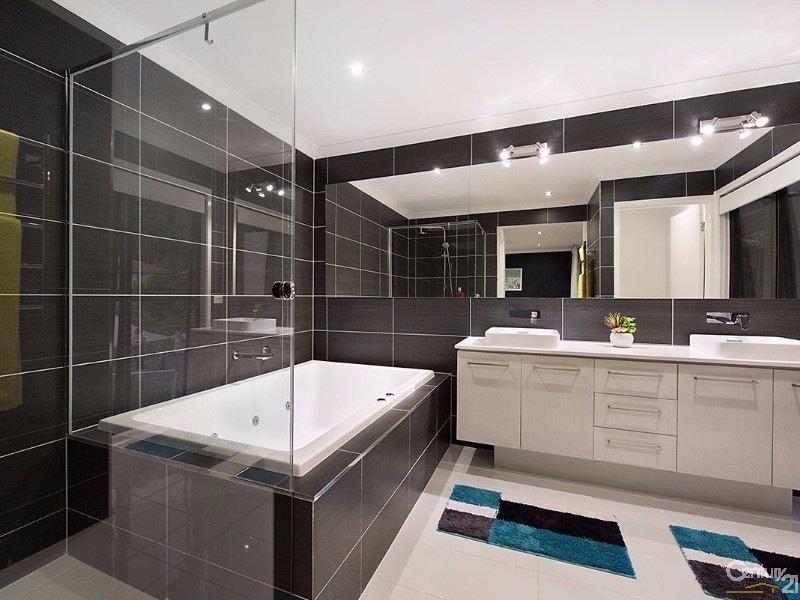 61 Martins Creek Road, Buderim QLD 4556