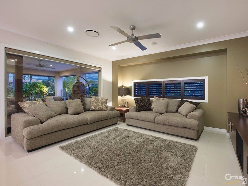 215 Balgownie Drive, Peregian Springs QLD 4573