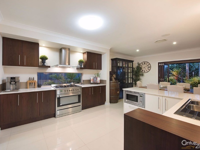 215 Balgownie Drive, Peregian Springs QLD 4573