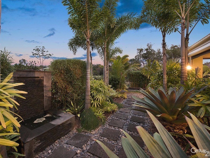 215 Balgownie Drive, Peregian Springs QLD 4573