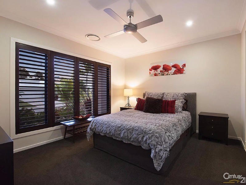 215 Balgownie Drive, Peregian Springs QLD 4573