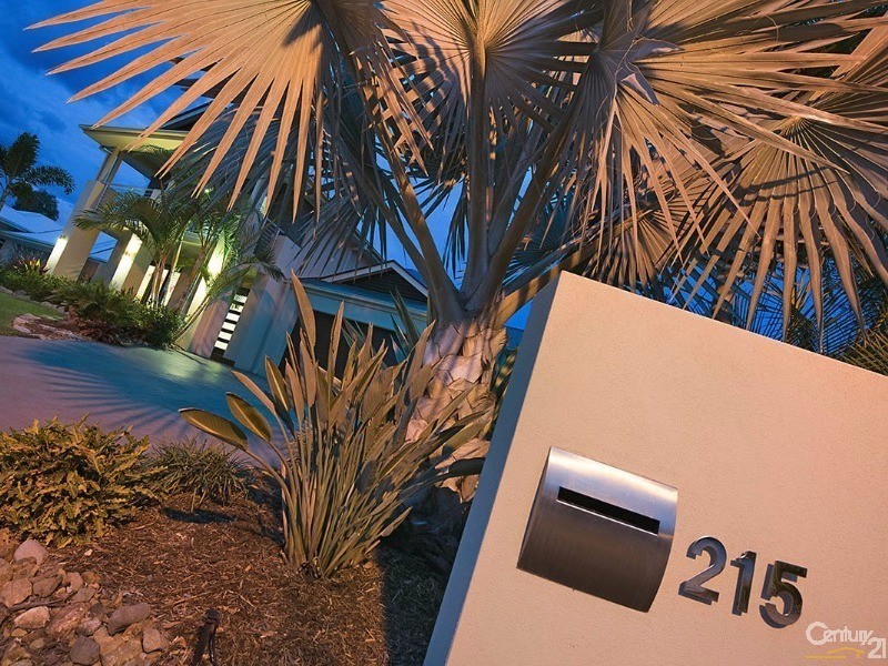 215 Balgownie Drive, Peregian Springs QLD 4573