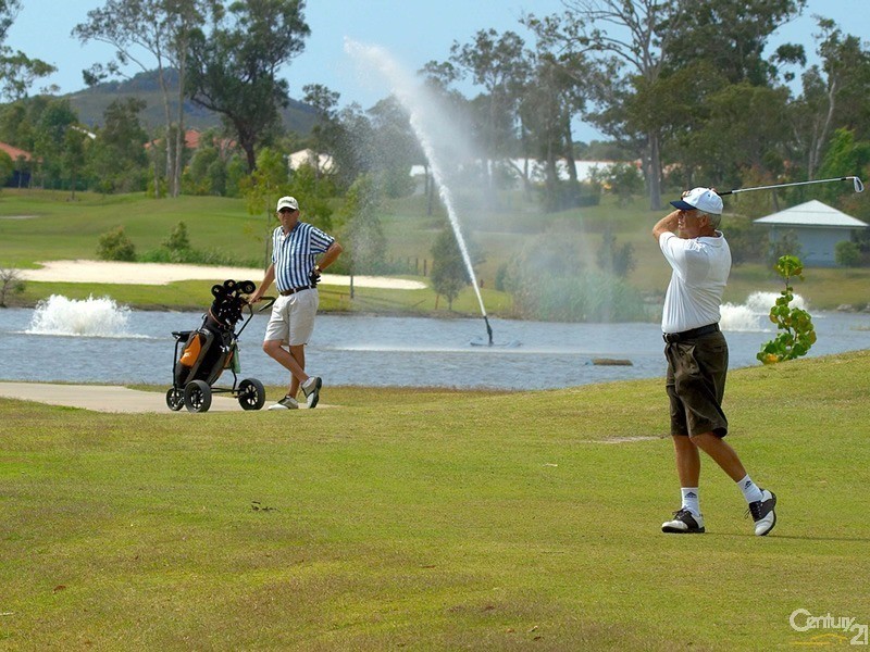 215 Balgownie Drive, Peregian Springs QLD 4573