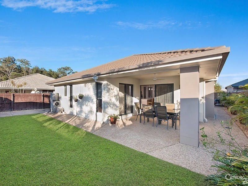 4 White Oak Street, Sippy Downs QLD 4556