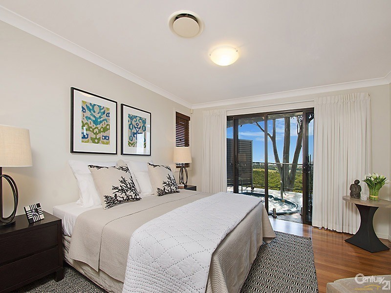 13 Rim Road, Buderim QLD 4556