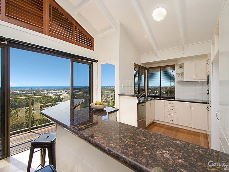13 Rim Road, Buderim QLD 4556
