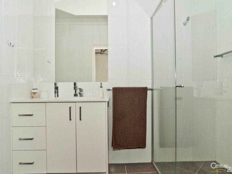 2/11 Allamanda Avenue, Buderim QLD 4556