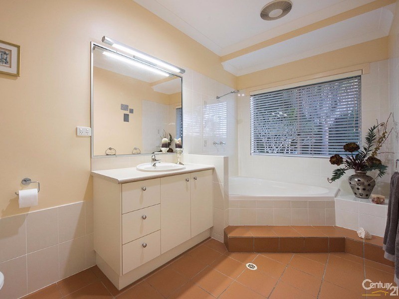 354 McGilchrist Road, Chevallum QLD 4555