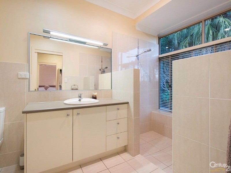 354 McGilchrist Road, Chevallum QLD 4555