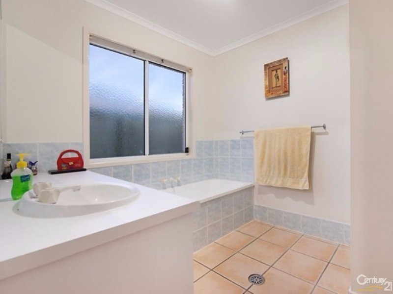 3 Pimelea Court, Mountain Creek QLD 4557