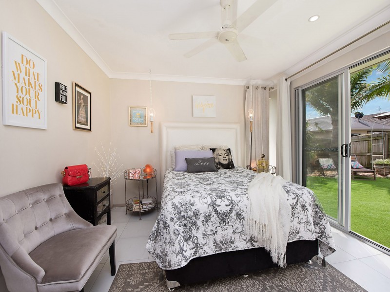 14 Tamarind Street, Meridan Plains QLD 4551