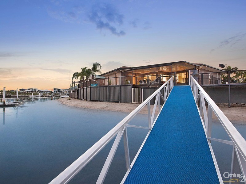 25 Rakumba Place, Mountain Creek QLD 4557